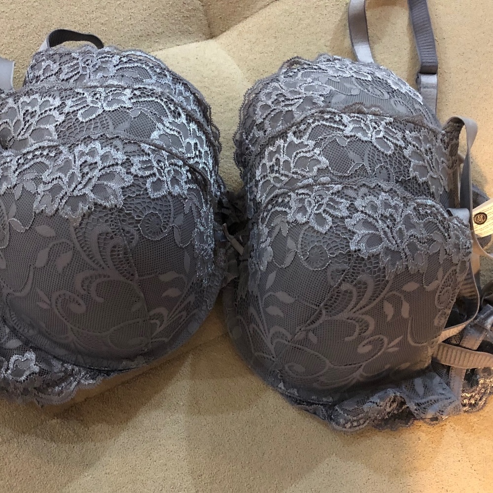 3 New Bras 34DDD